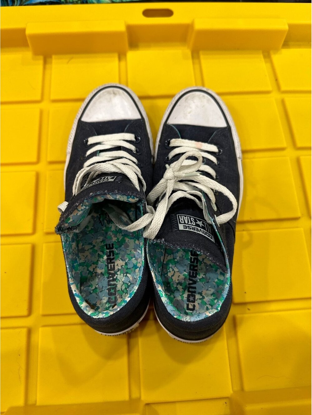 Converse navy blue Chuck Taylor All Star low shoes size 7 - Picture 2 of 5